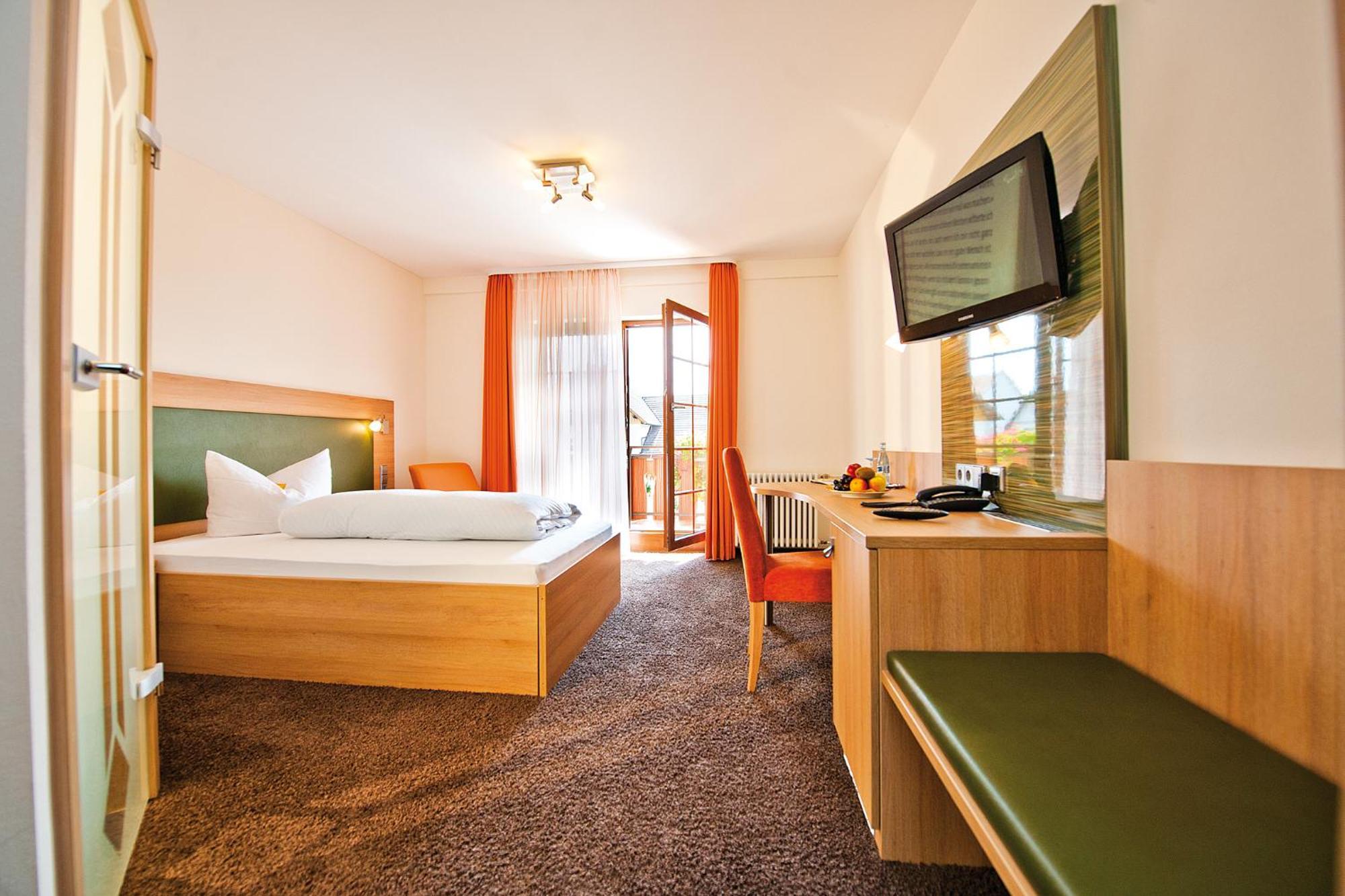 Danner'S Hotel Loewen Marschalkenzimmern Esterno foto